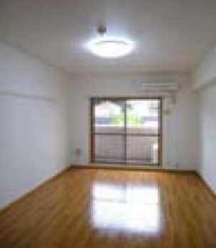 ヴィラ　グレイス　　301