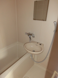 リバティﾊｲﾂ305